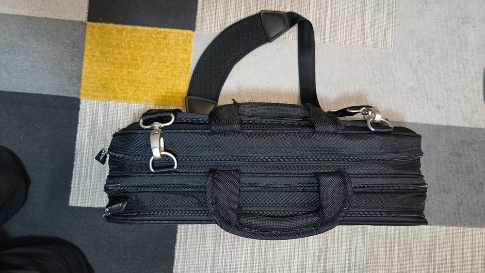 Profesjonalna torba na laptopa Targus 16"