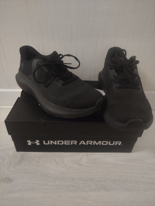 Under Armour Charged Rogue 5