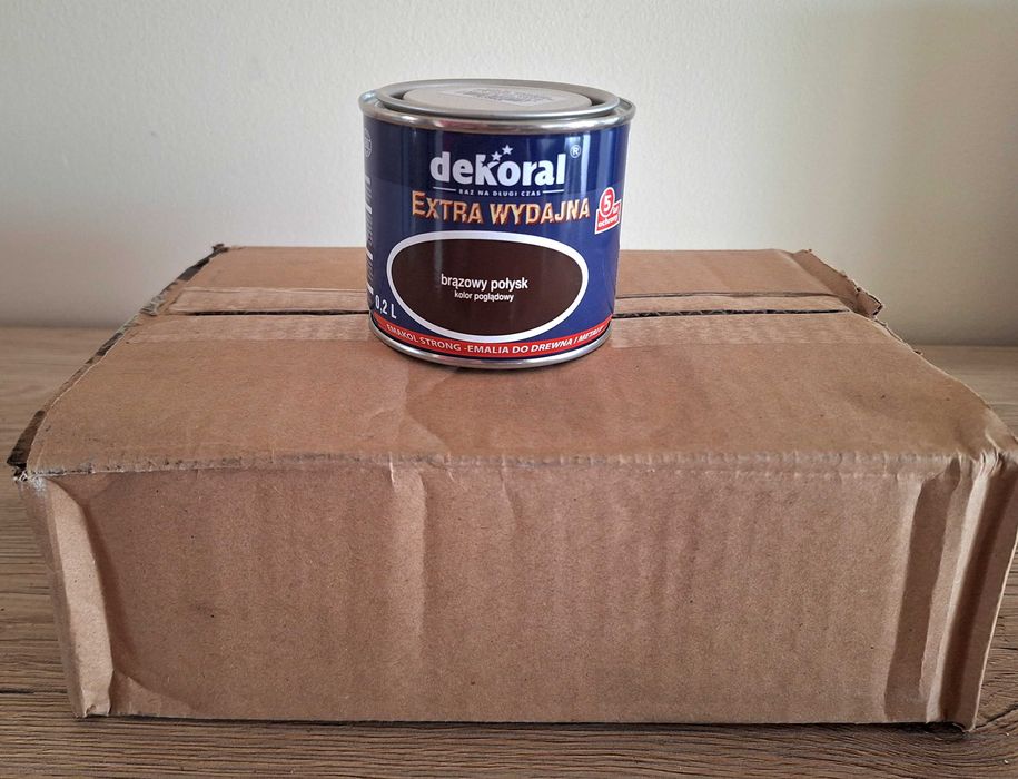 Emalia drewno metal Dekoral brąz 0,2ml x6 Nowe