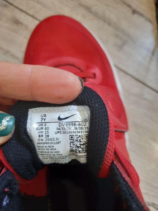 Баскетбольні кросівки “Nike team hustle big kidds”