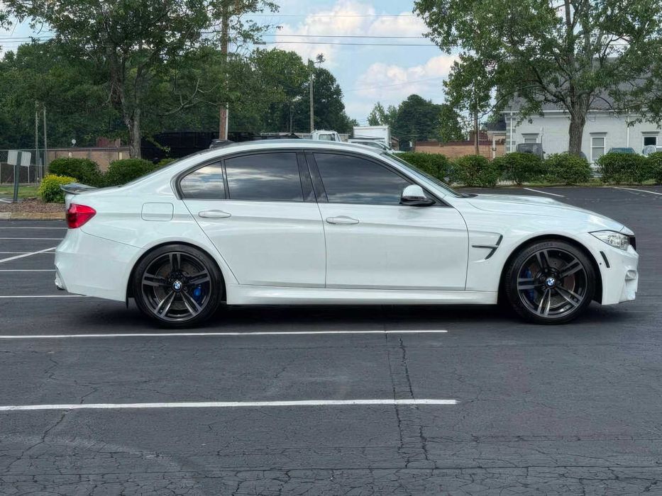 BMW M3      2017