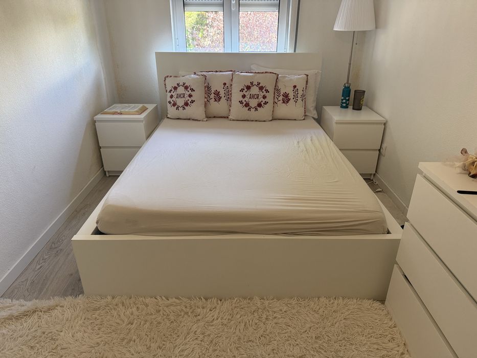 Mobilias usadas como novo