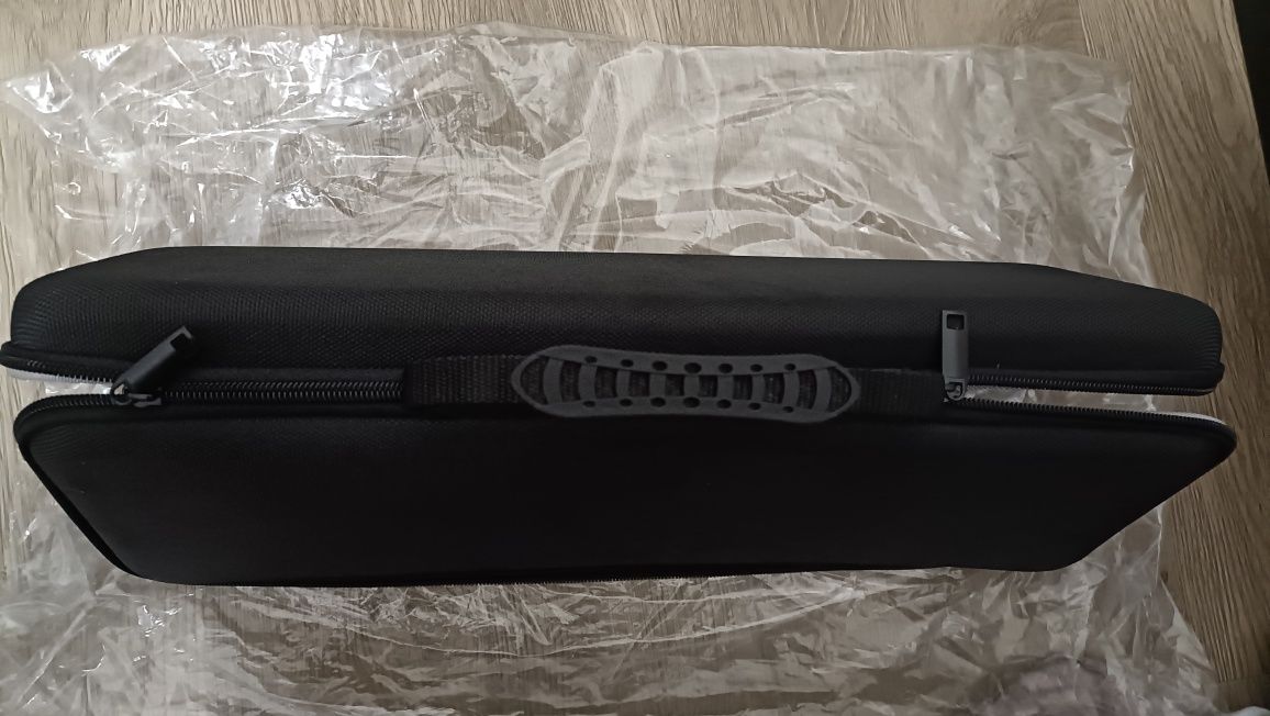 Keyboard container