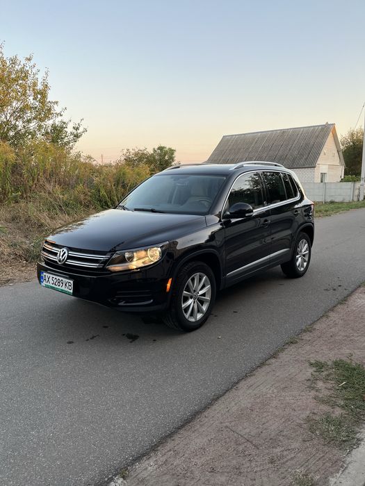 Продам авто Volkswagen Tiguan