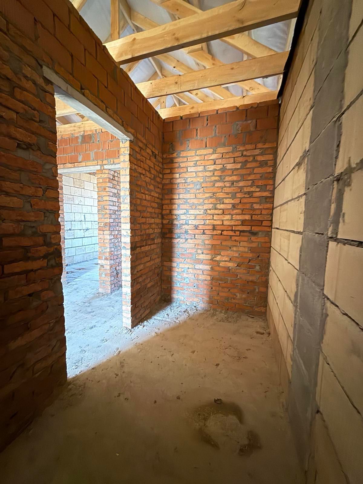 Продам таунхаус в Буче 105м2 - Индивидуальное газовое !