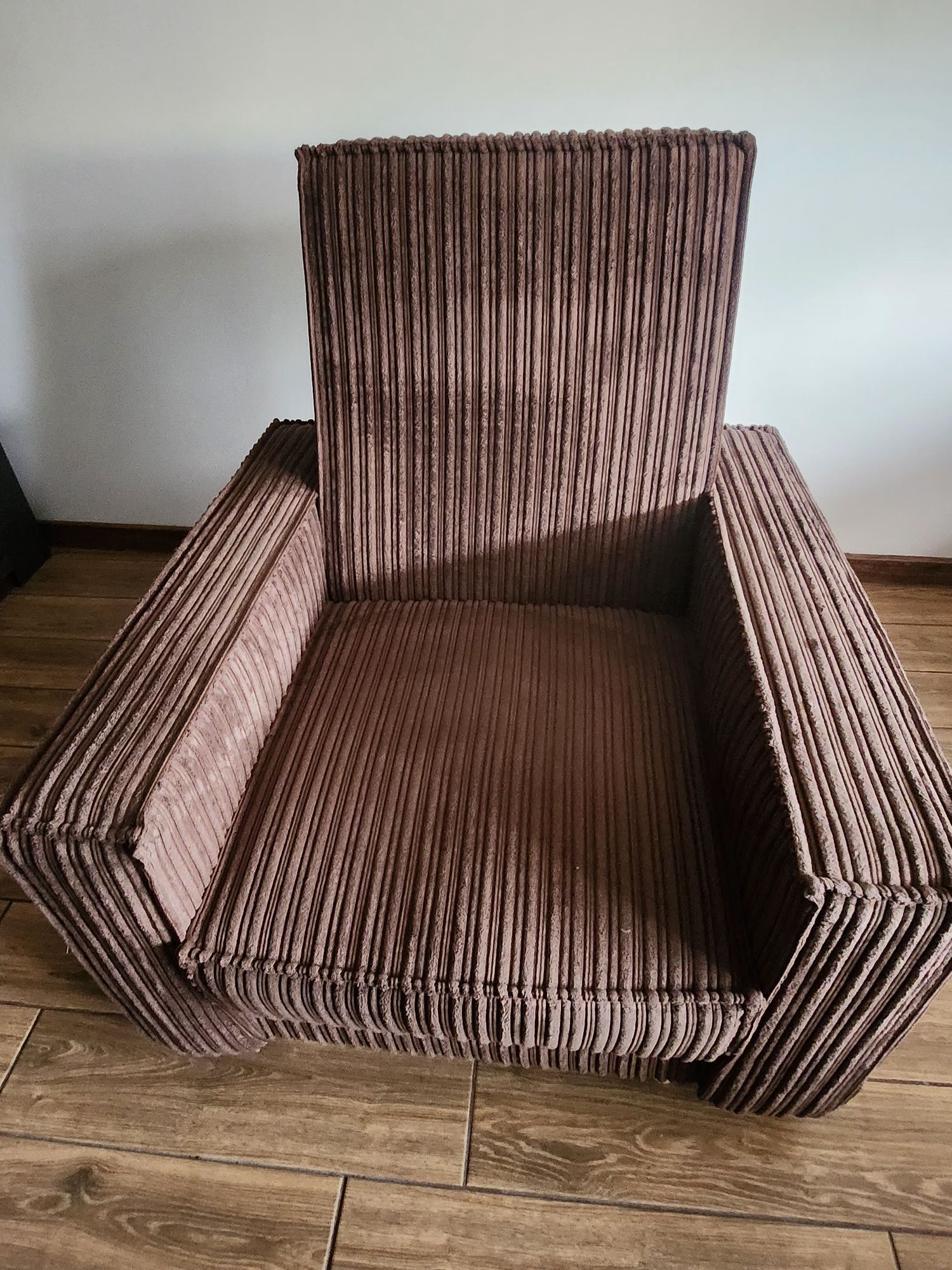 Sofa rozkładana z fotelem