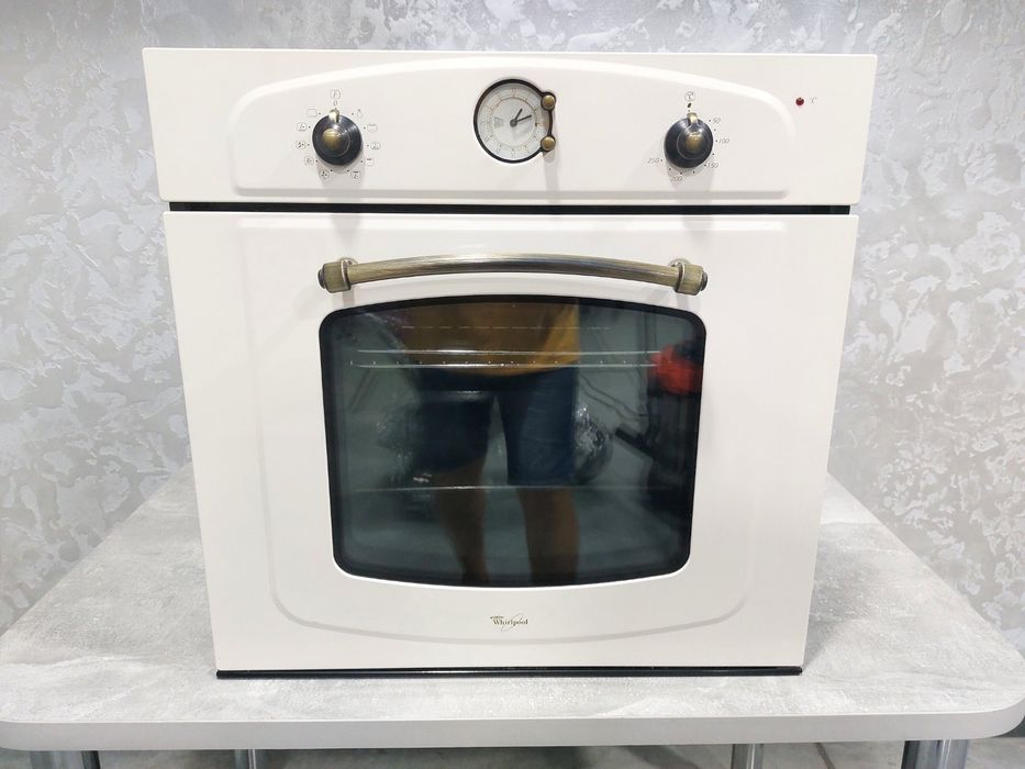 Духова шафа електрична Whirlpool