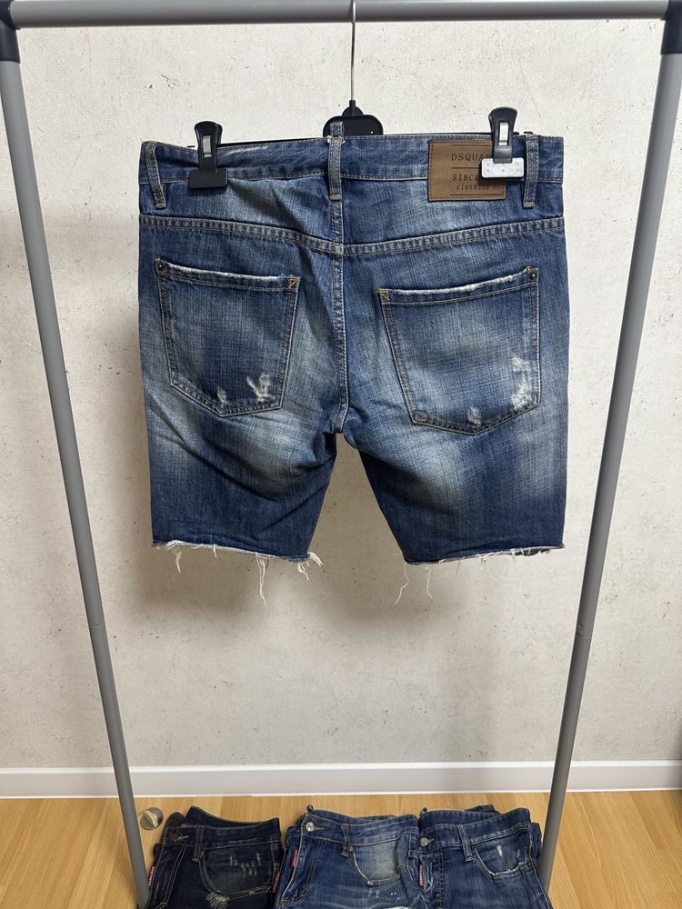 Слим шорты dsquared2 32/М