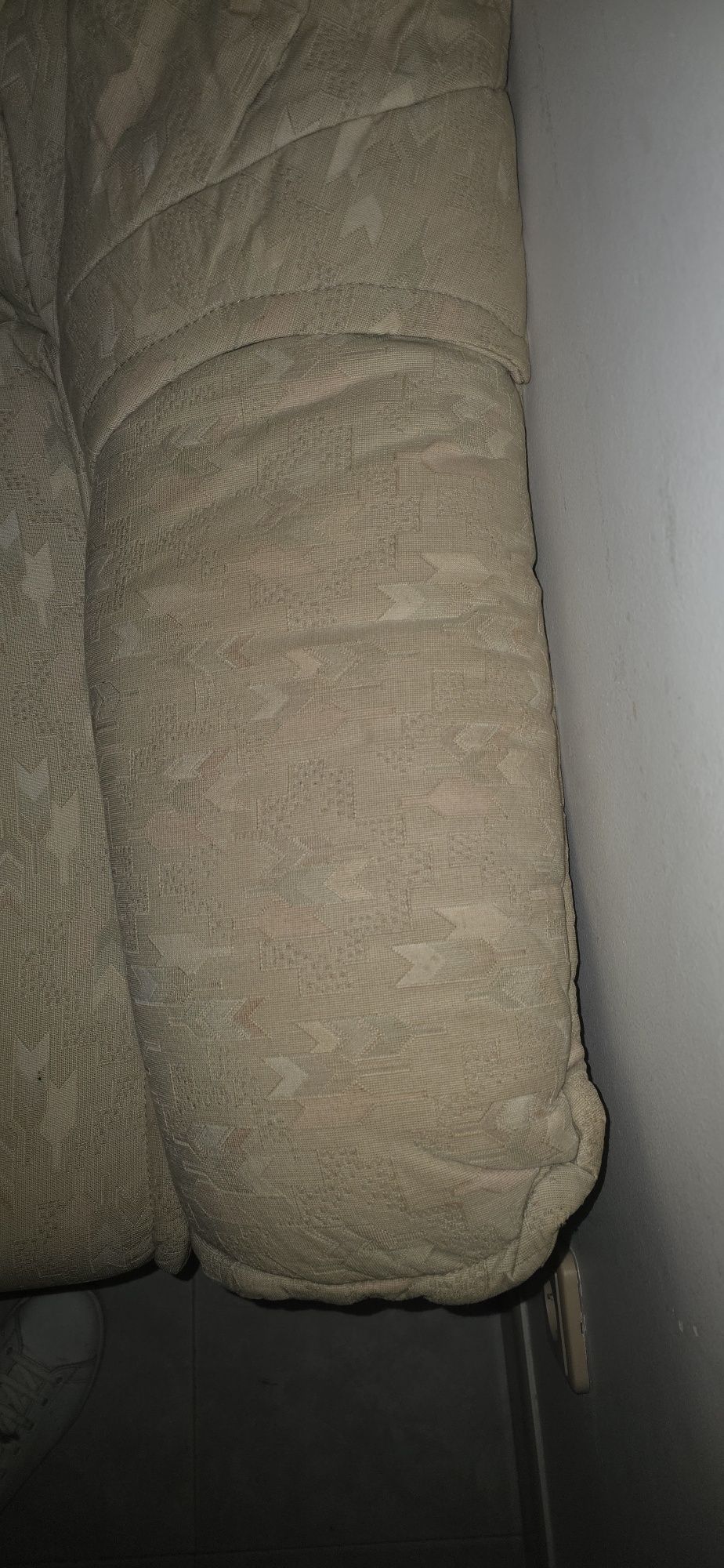 Sofa beje a excelente preço