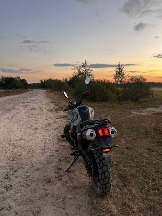 Продам мотоцикл текен 250