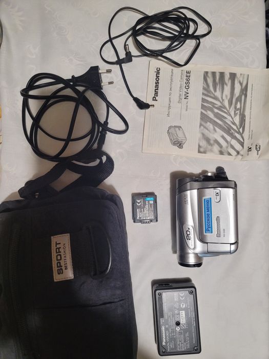 Цифровая видеокамера Panasonic NV-GS6 відеокамера панасоник панасоник