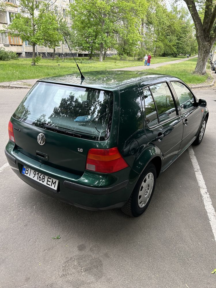 Volkswagen golf 4