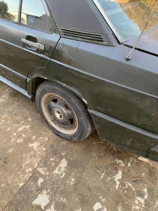 Vendo 2 Mercedes 190