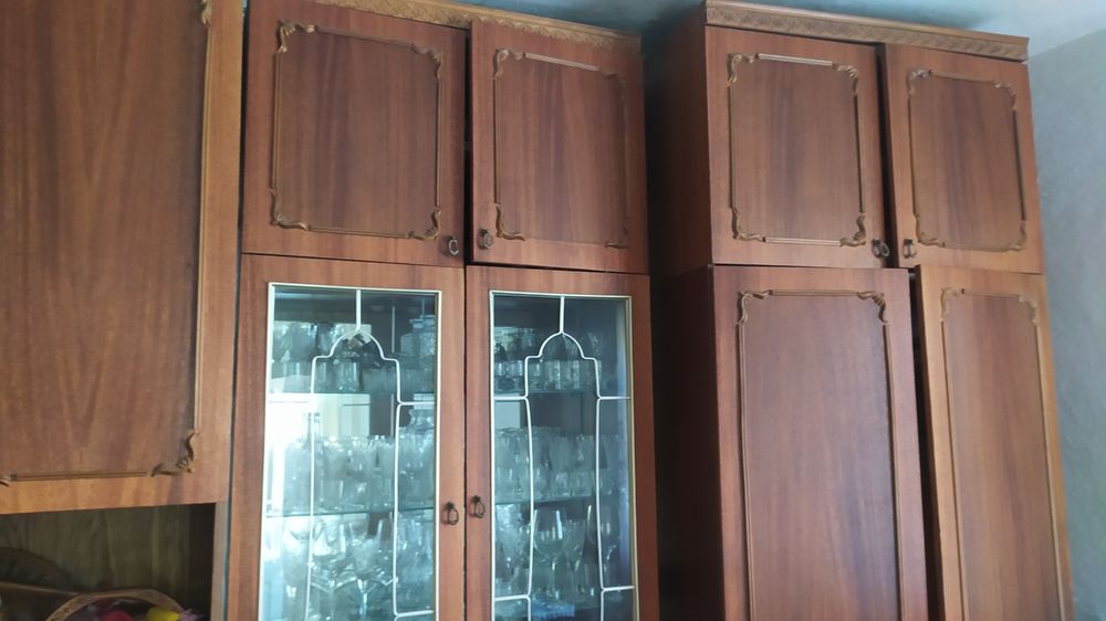 Стінка для вітальні