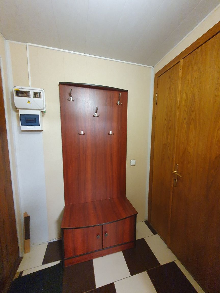 Продам  1к.кв  метро Левада,  пр. Аэрокосмический