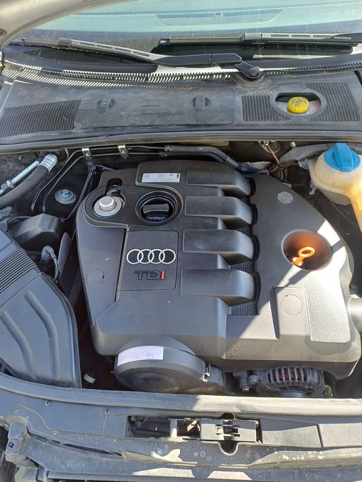 Czesci audi A4 B6 LY7W b5/y7w silnik awx maska drzwi błotniki