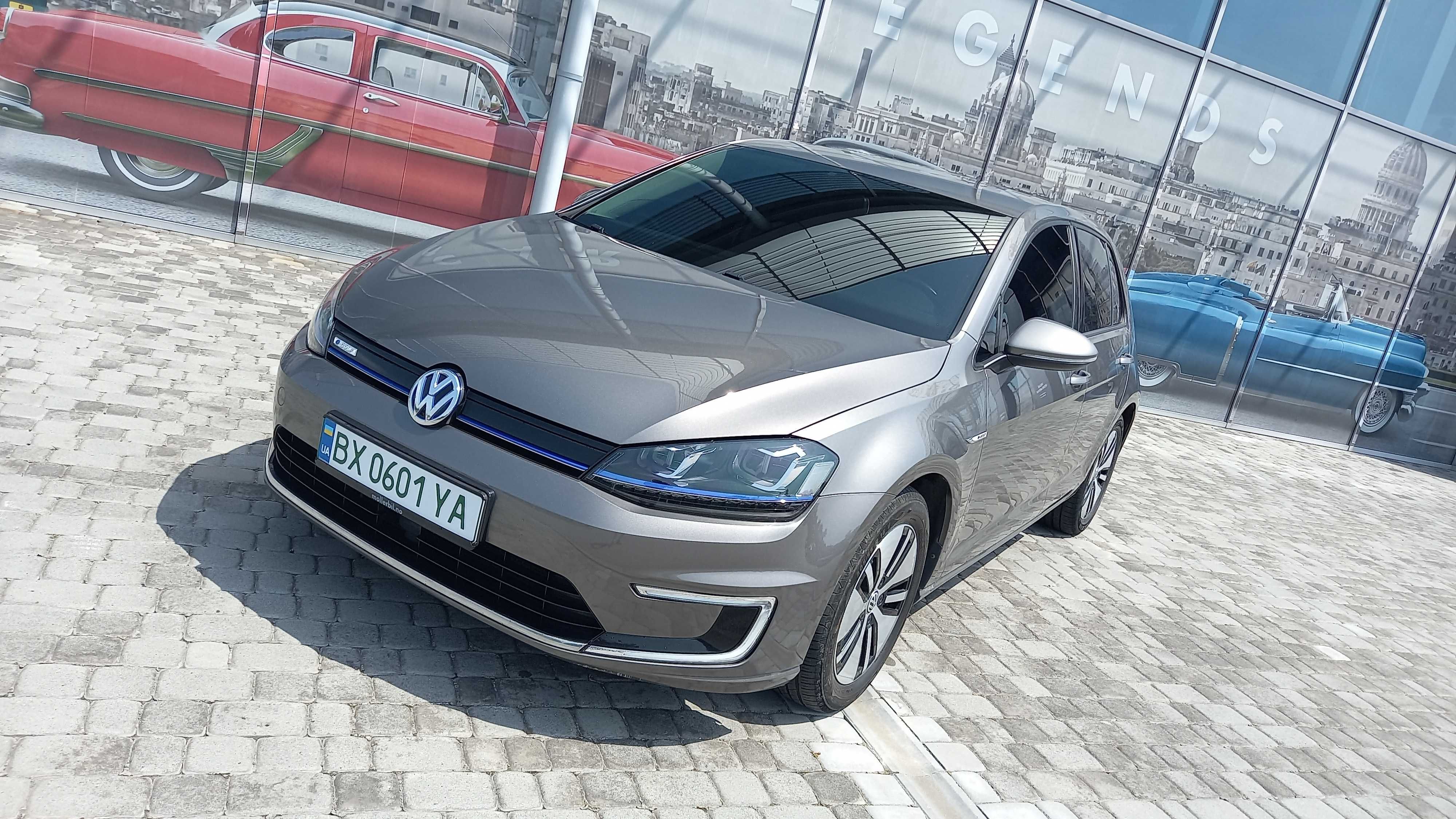 Volkswagen e-Golf 2015