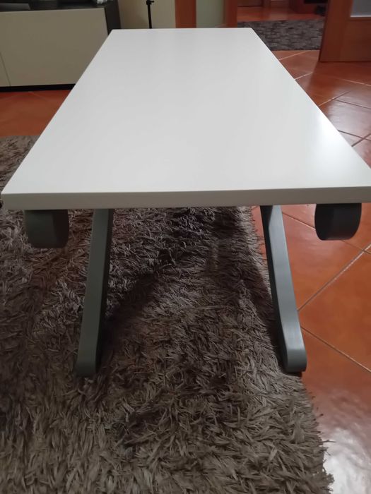 Mesa de centro 95cm por 44cm