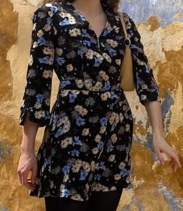 ZARA Sukienka Mini w Kwiaty – Czarno-Niebieska na lato, imprezę