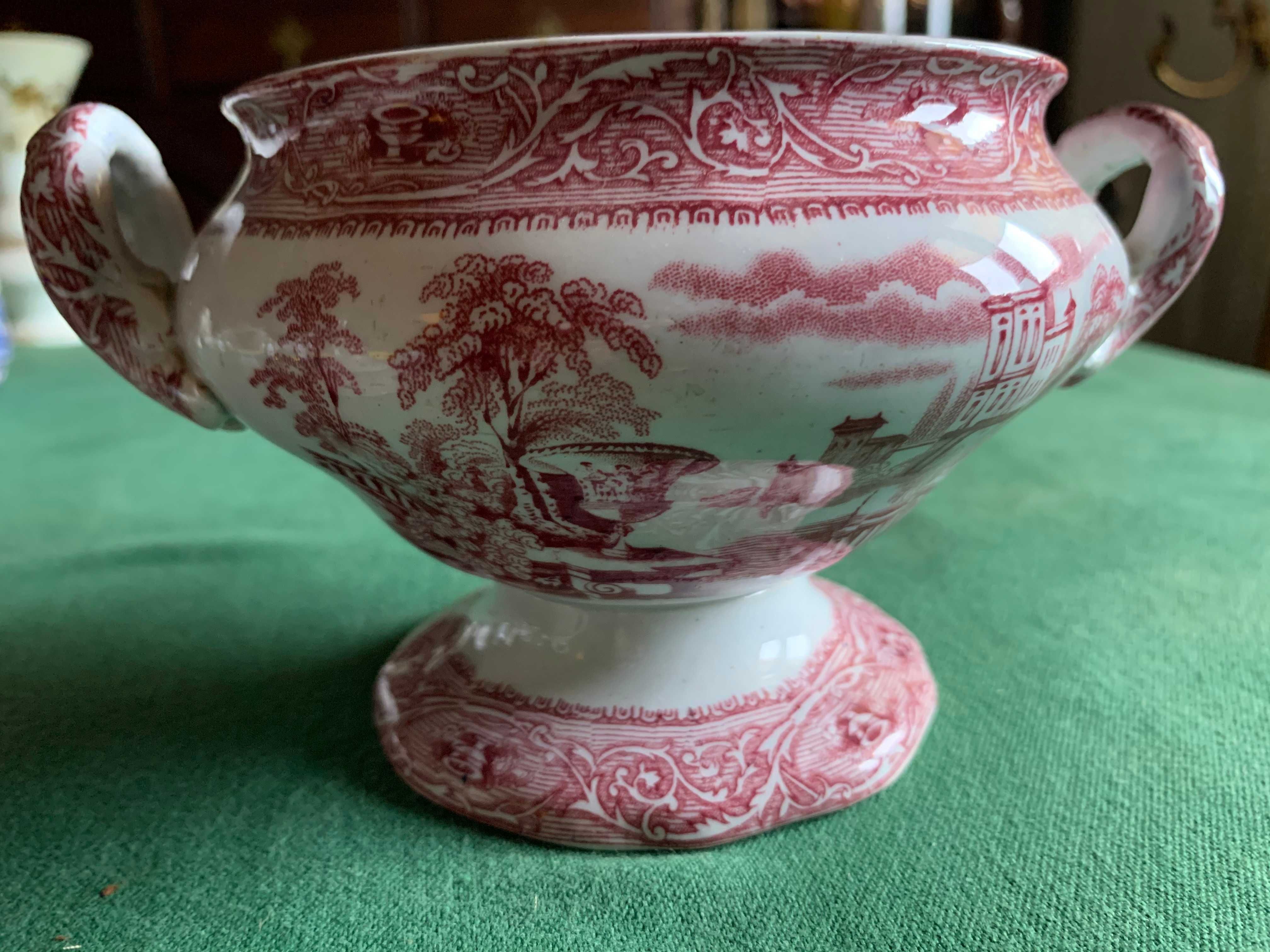 Molheira porcelana rosa com tampa