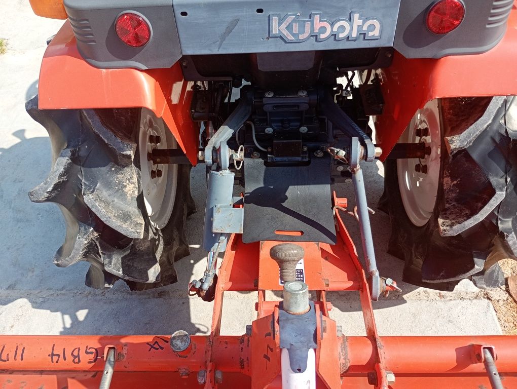 Kubota Aste 14 z glebogryzarką, traktorek,ciągniczek,traktor