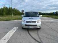 Volkswagen t5 multivan 2003 rok