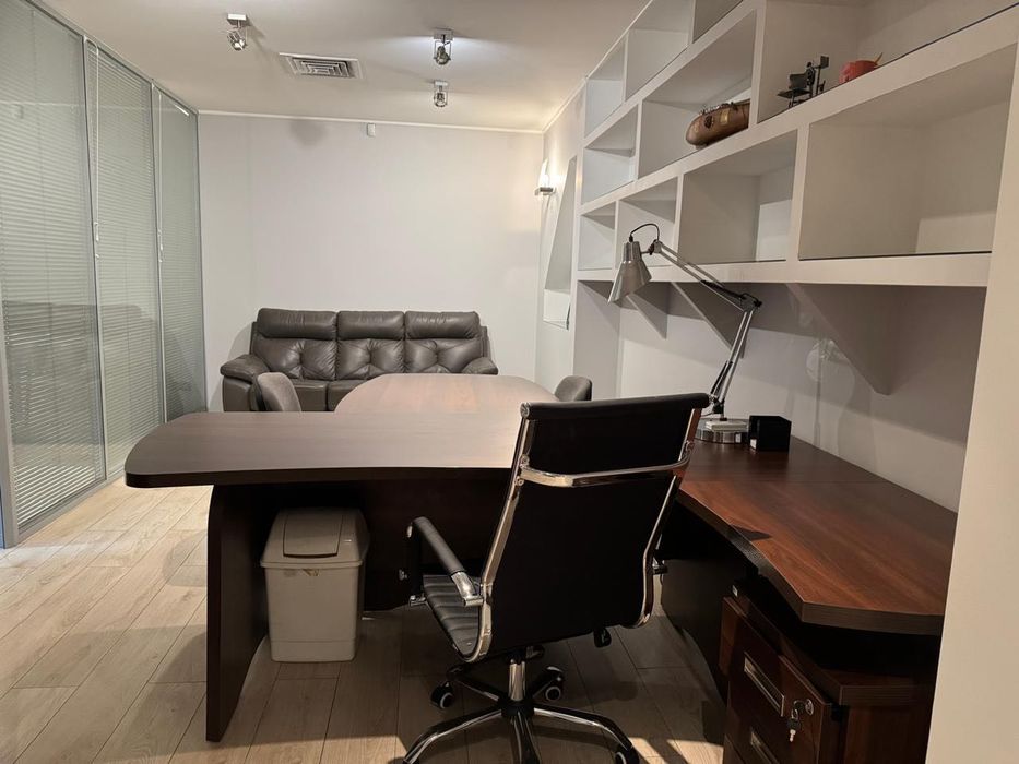 Приміщення під офіс, бьюті салон, шоу рум (співпрацюю з ріелторами)