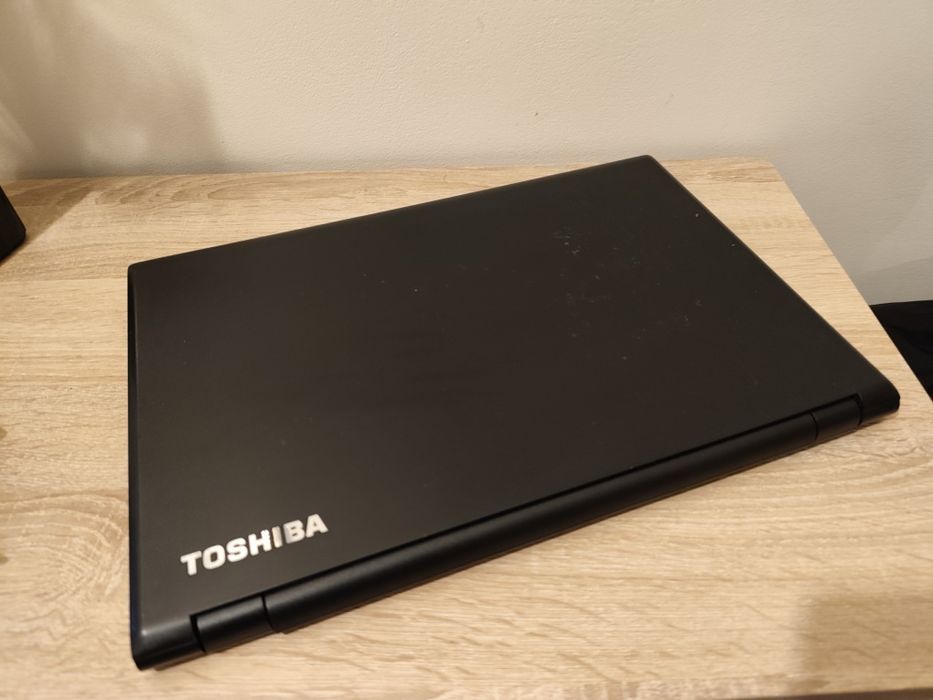 Portátil Toshiba satélite  Pro R50-B-119