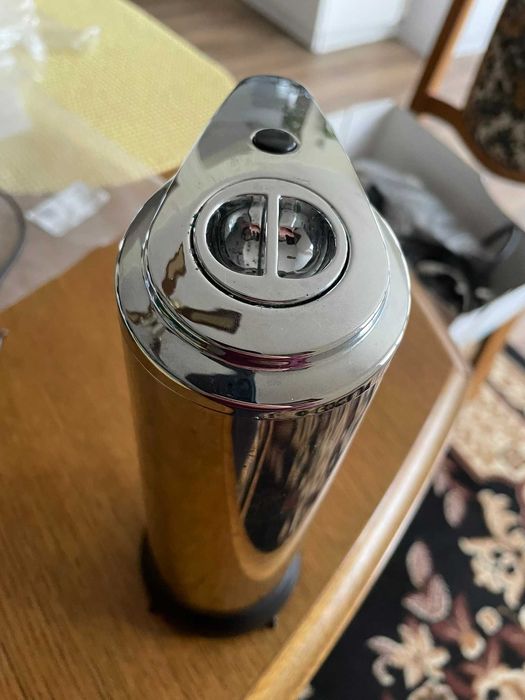 Automatyczny dozownik do mydła