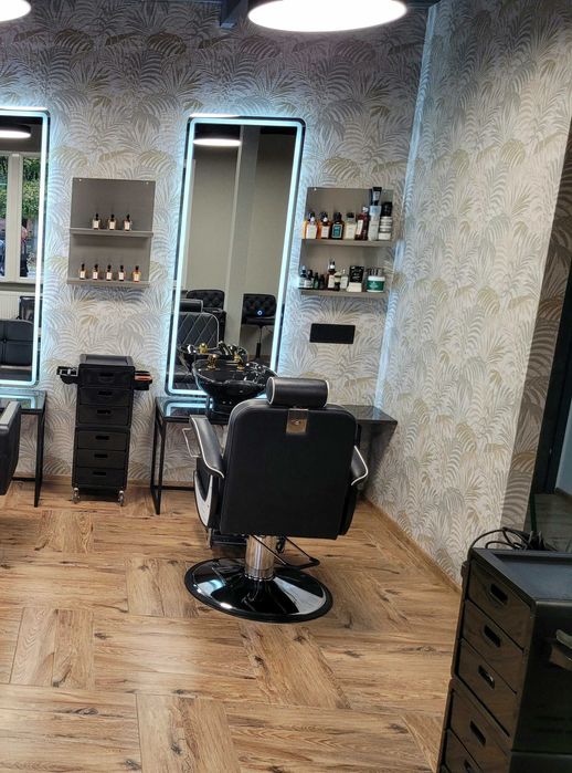 Fotel barberski stanowisko kompletne