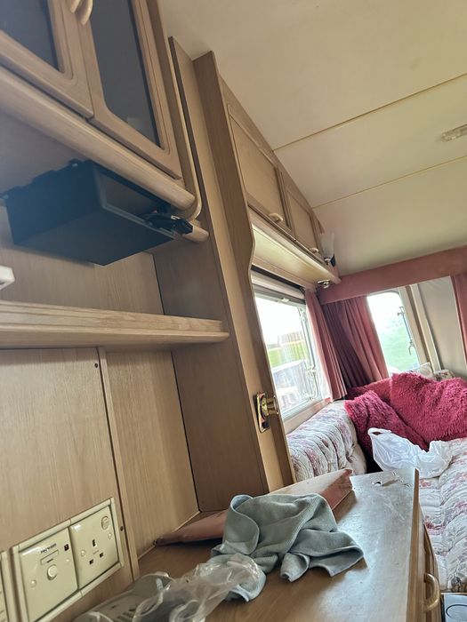 Продам караван Swift Archway, дім на колесах, причіп, дачу