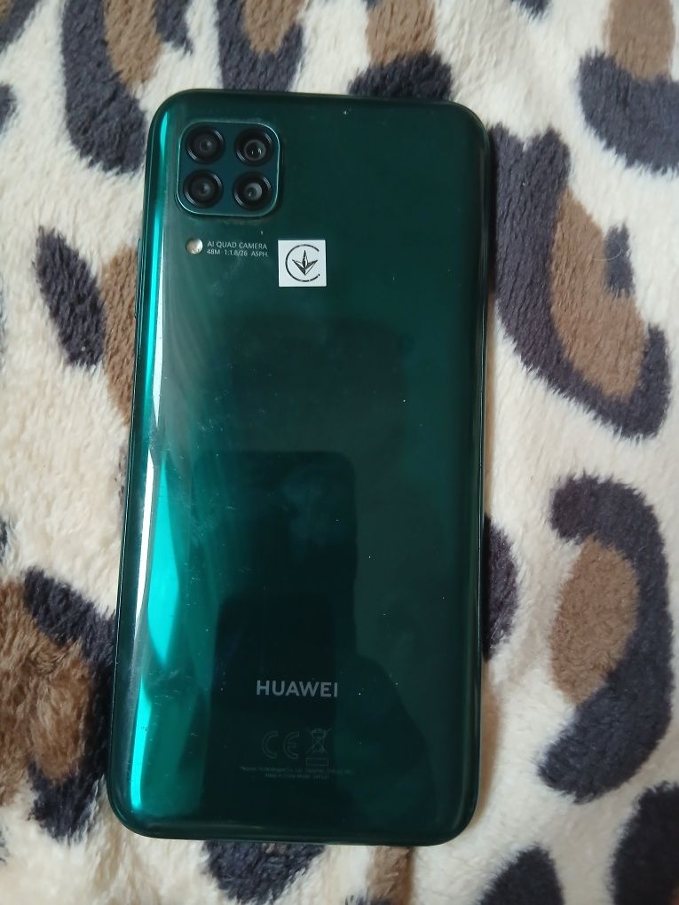 Продам телефон  Хуавей  P40 lait