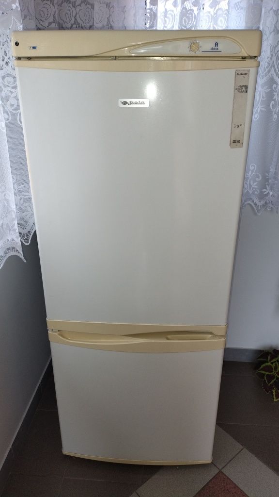 Lodówka Polar 160