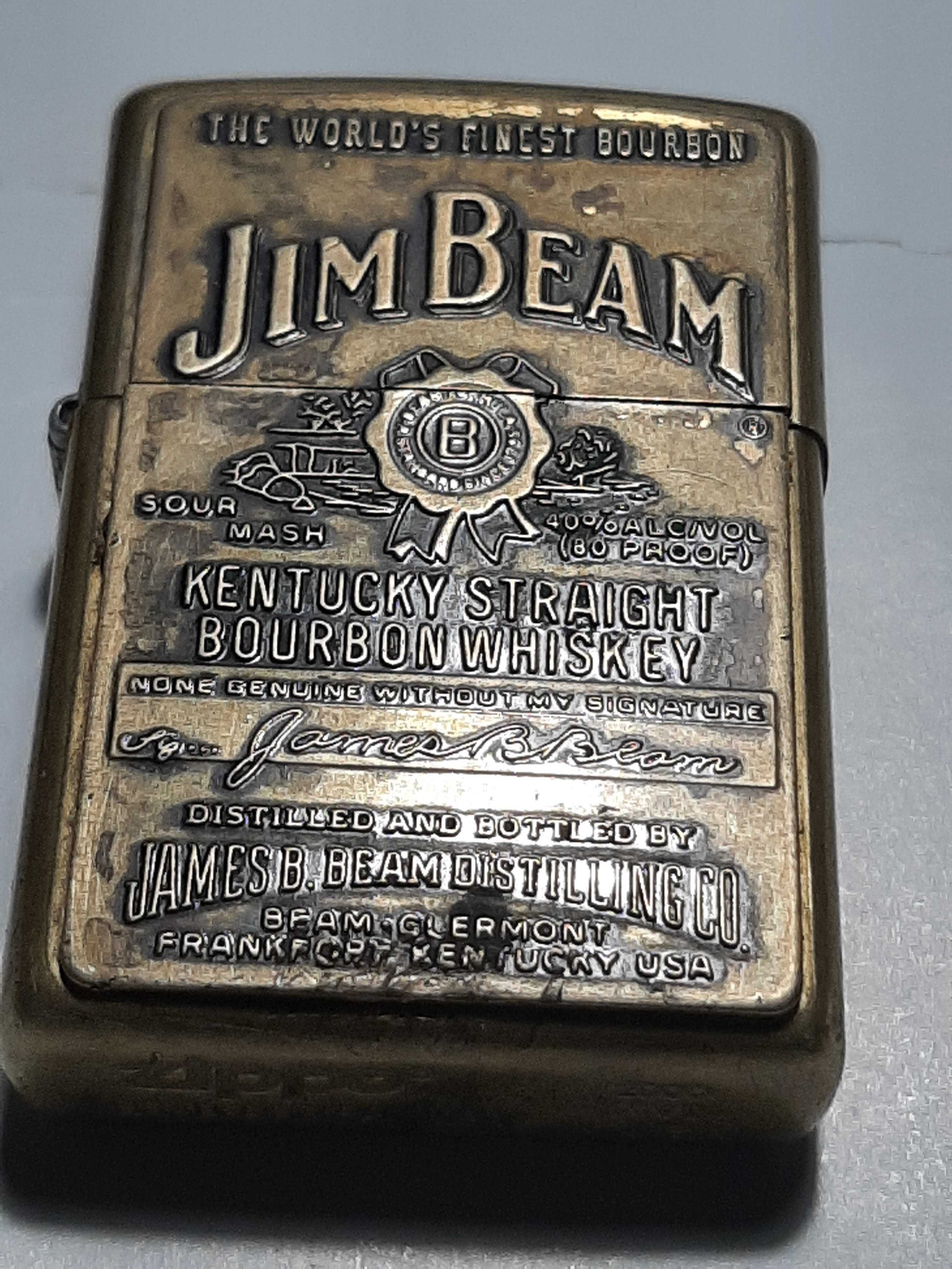 Зажигалка бензиновая Zippo