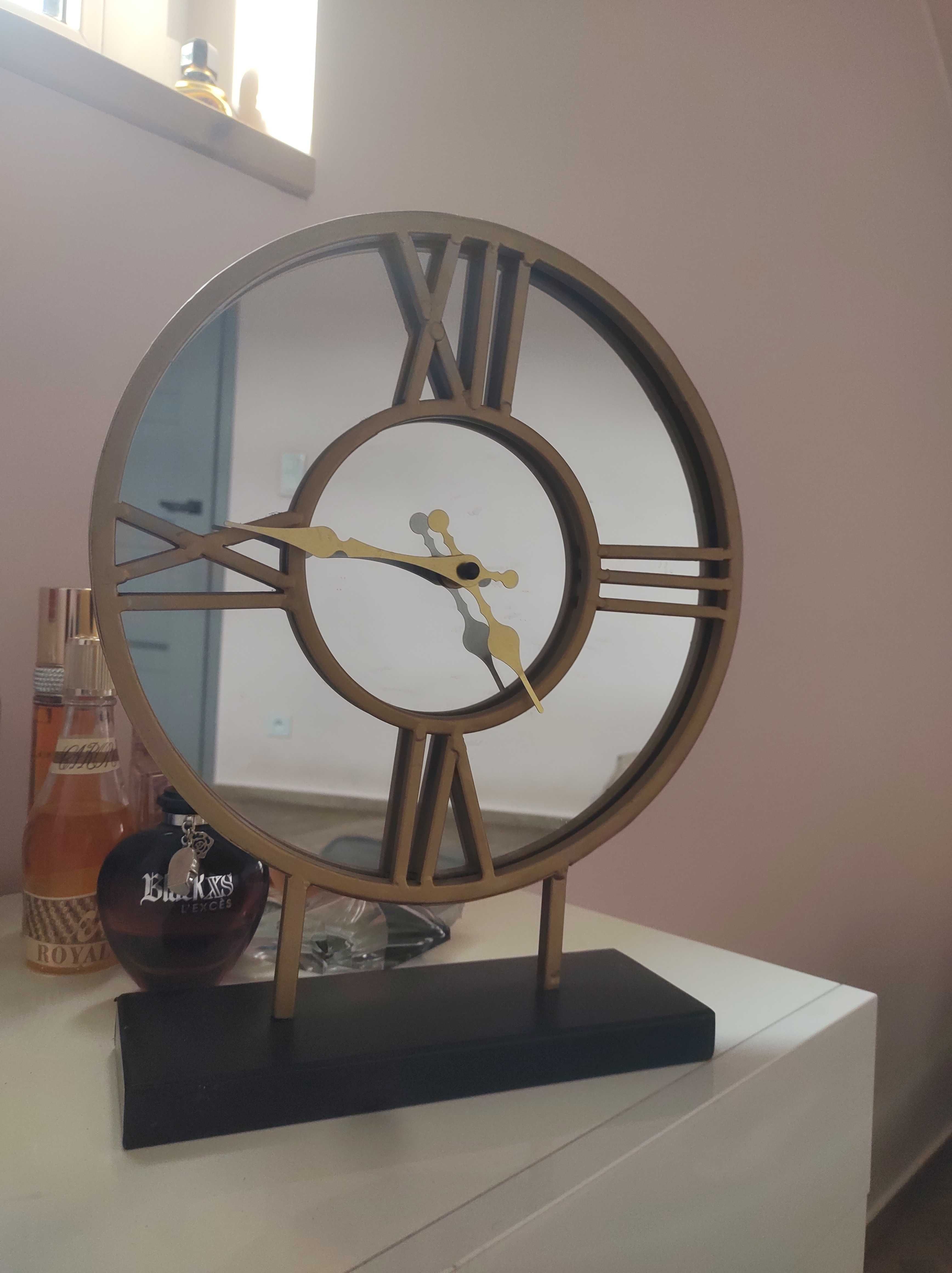 Home & you zegar lustro stojące metaloplastyka