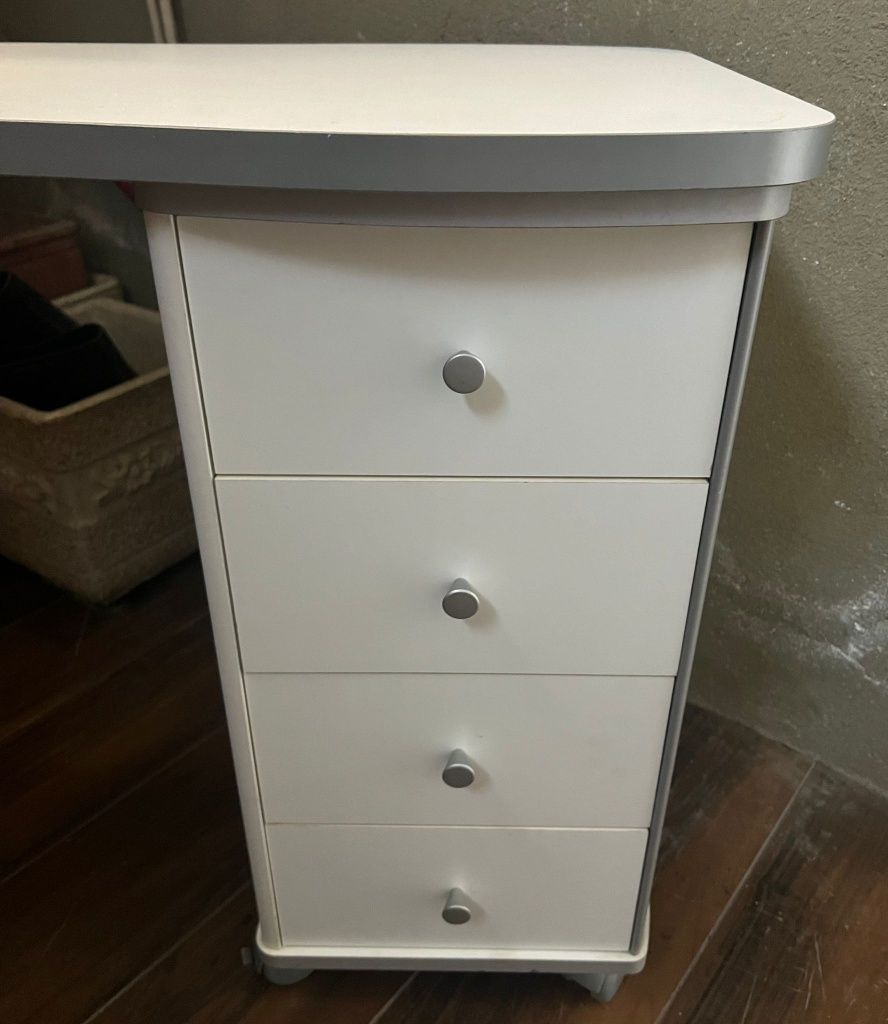 Mesa de estética