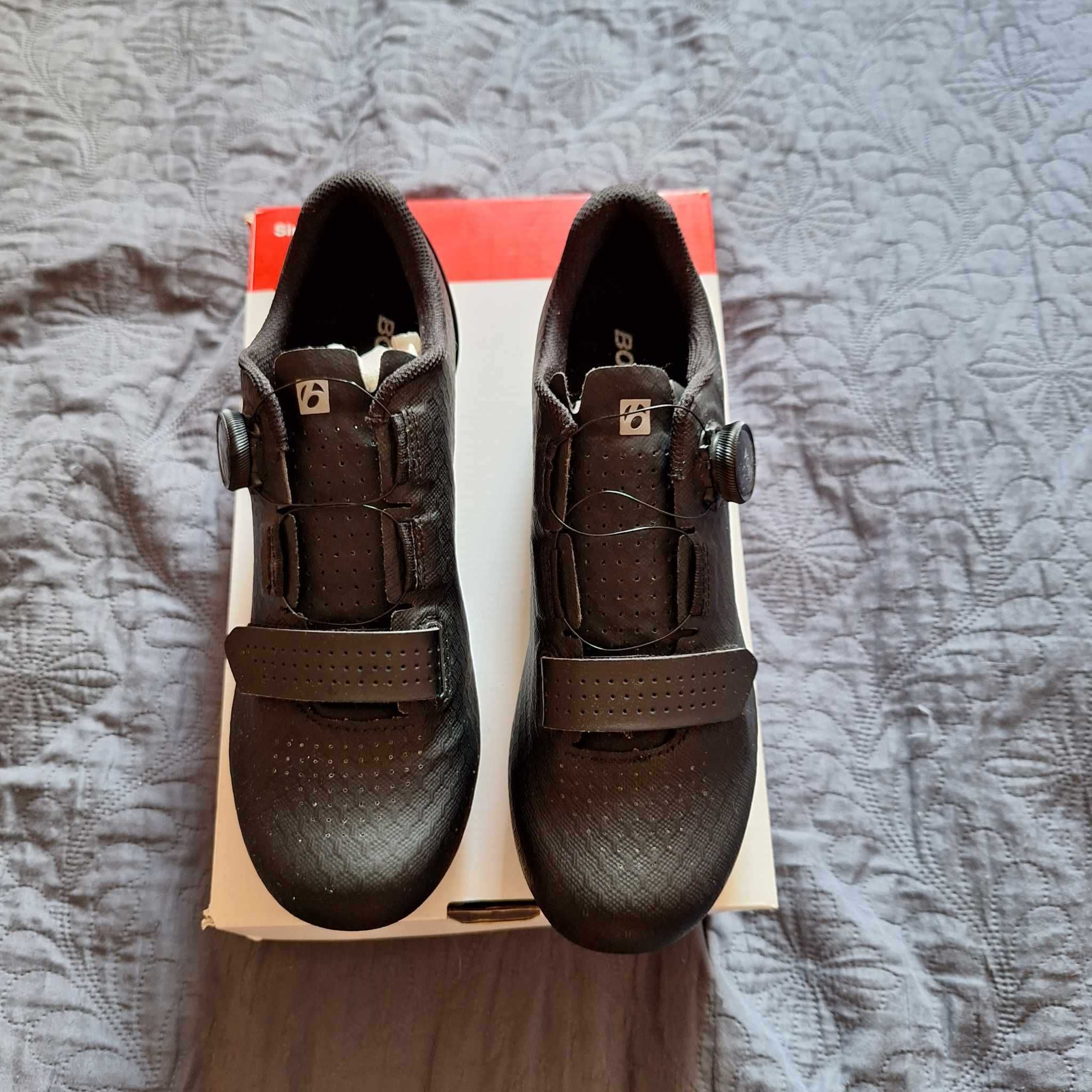 Buty wpinane w pedały Bontrager CIRCUIT szosowe r. 43 SPD