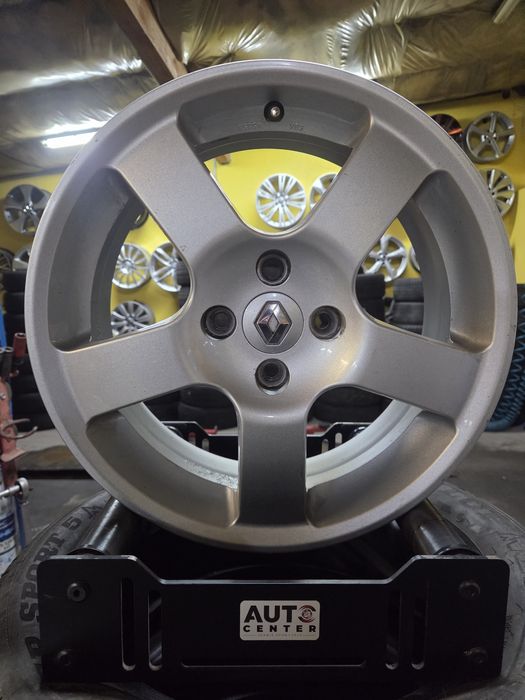 Felgi Aluminiowe 4x100 6,5Jx16 ET 49 Renault Clio