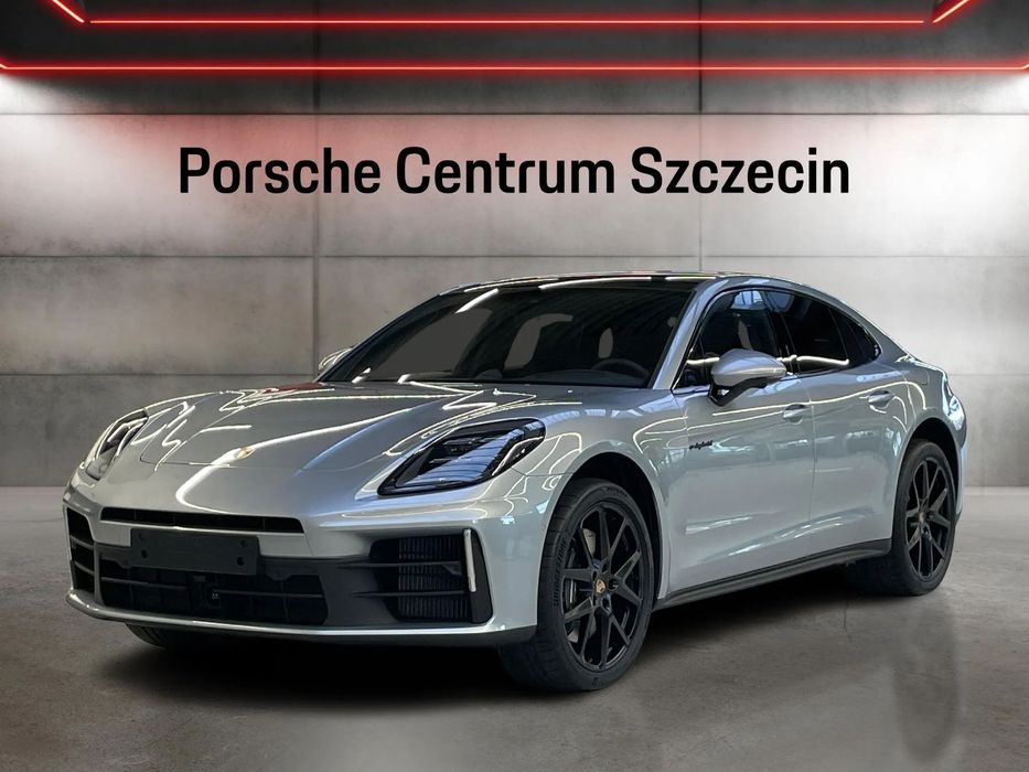 Porsche Panamera 4 E-Hybrid