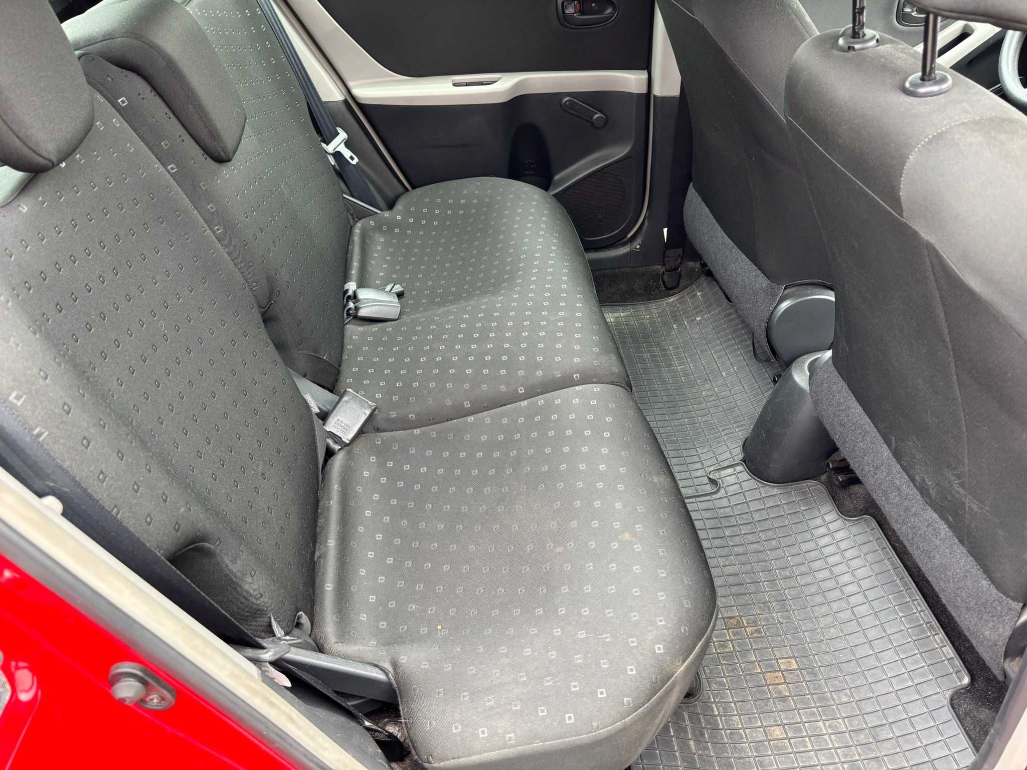 Toyota Yaris 1,3benz Klima 5-Drzwi