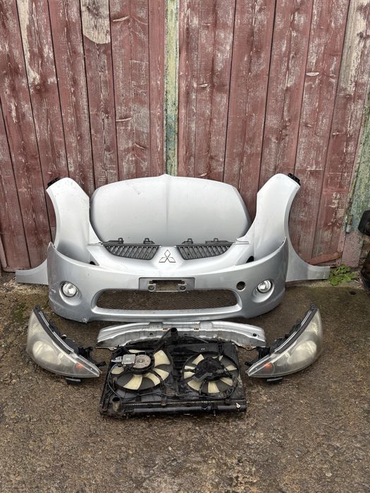 Морда комплект передка Mitsubishi Grandis 2004 рік