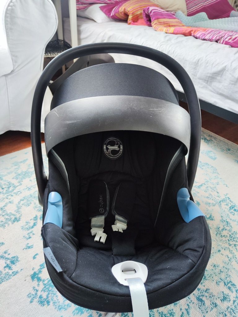 Fotelik Cybex Aton M i size + baza