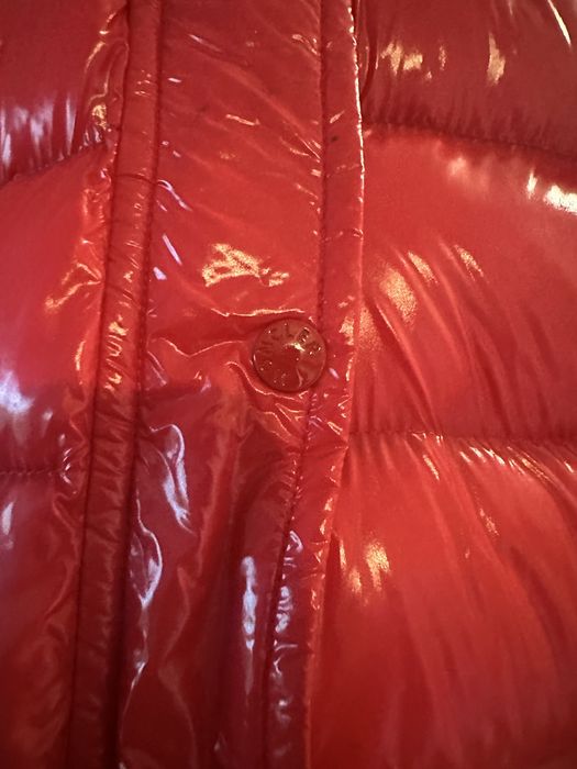 Moncler kurtka puchowa z kołnierzem z jenota