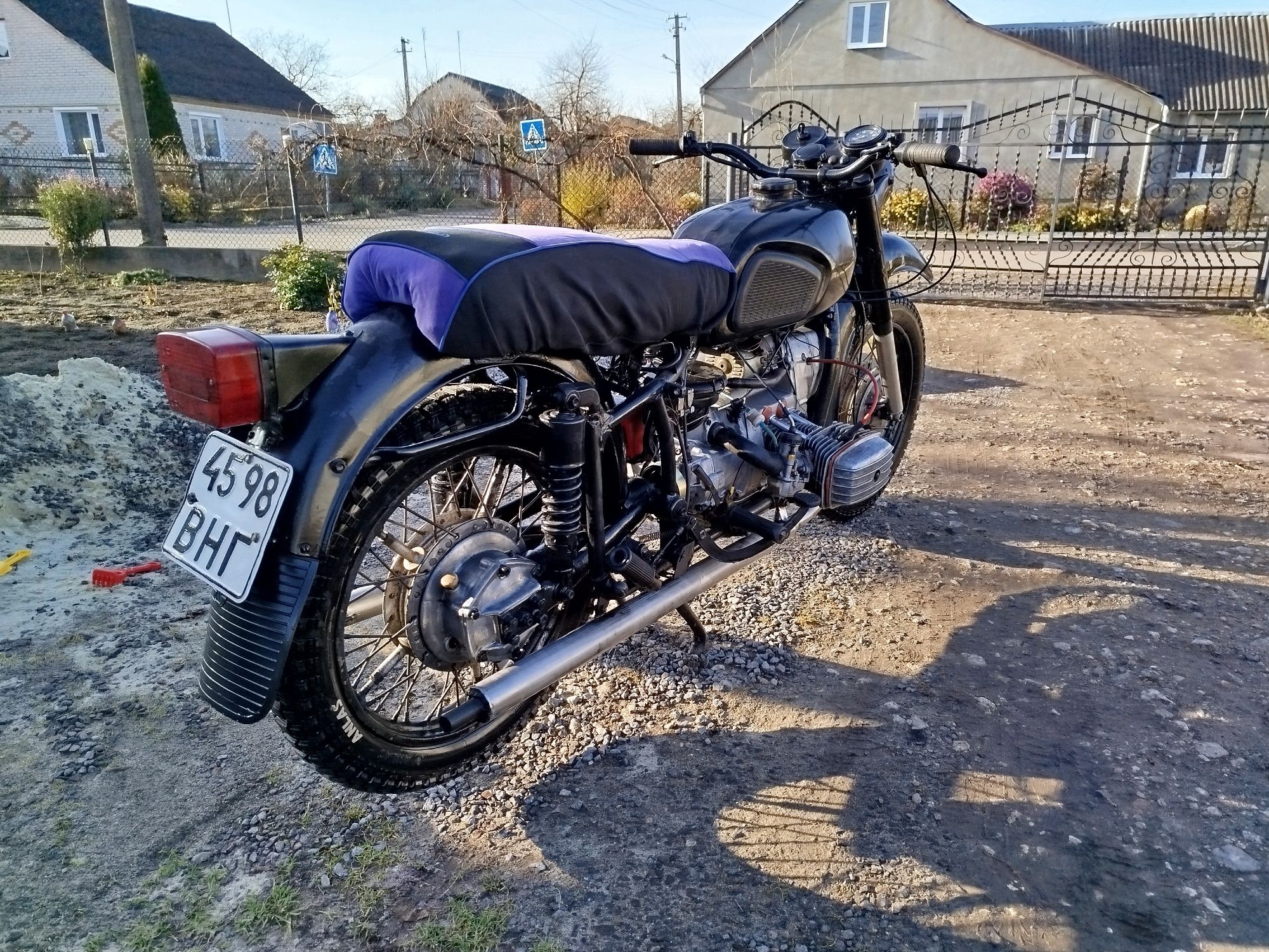 Продам  МТ 10-36