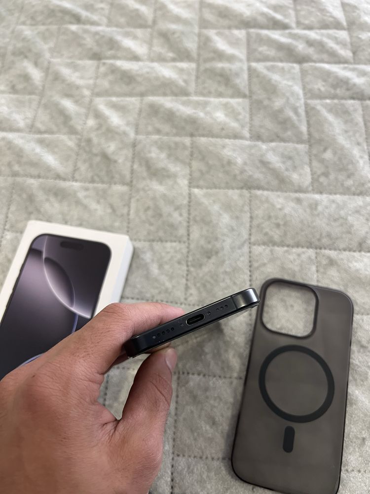 Iphone 16 pro 128gb preto 98% bateria