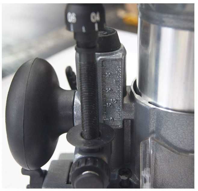 Ręczna frezarka KATSU uchwyt 6,8,10mm z 3 wymiennymi podstawami 710W