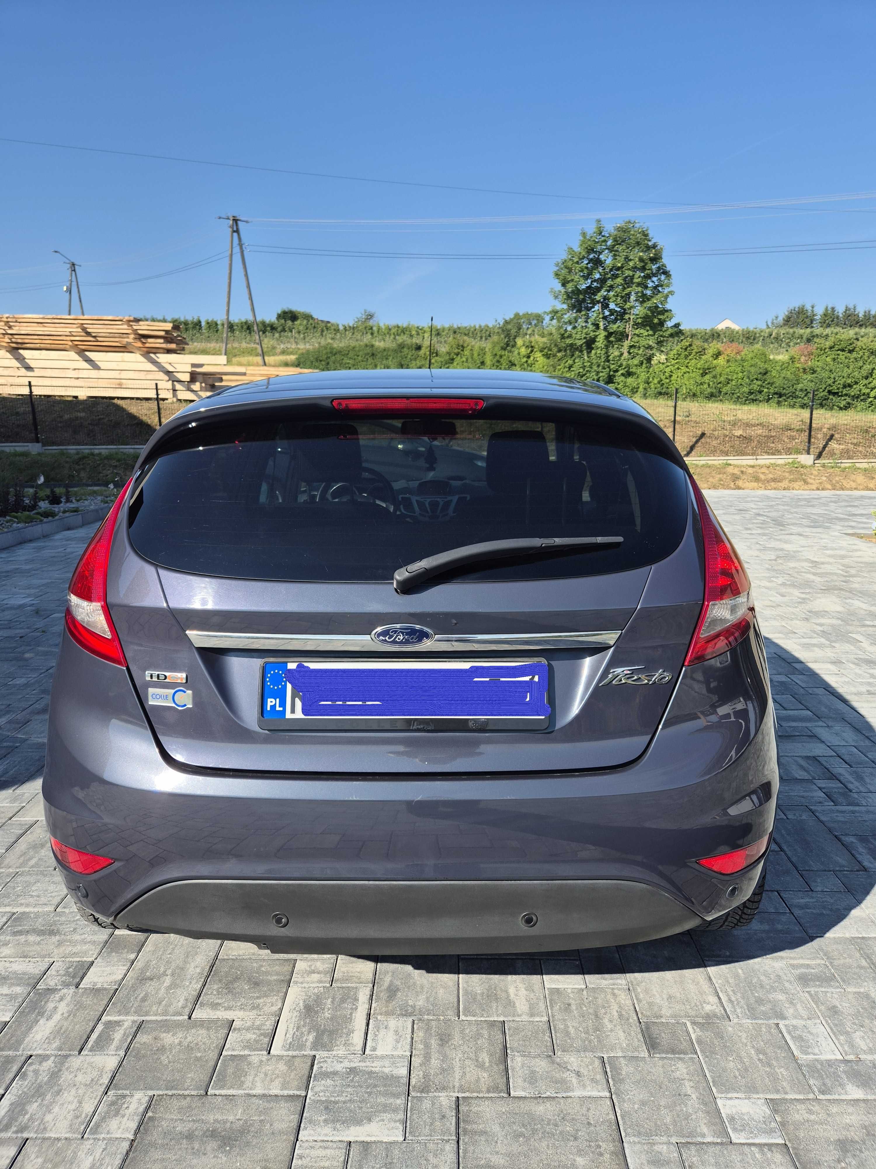 Ford Fiesta 1.6 TDCi DPF Titanium