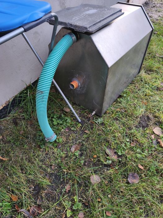 Sprzedam piec + komin do ogrzewania wody w Bali ogrodowej lub basenu.