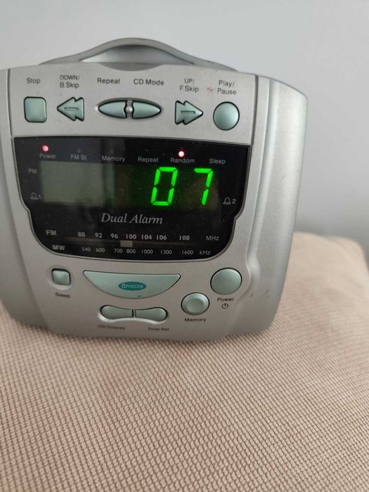 Radio sieciowe ROBERTS z cd