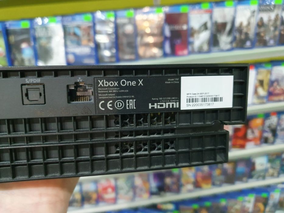Konsola Xbox One X 1TB na gwarancji 12 miesięcy